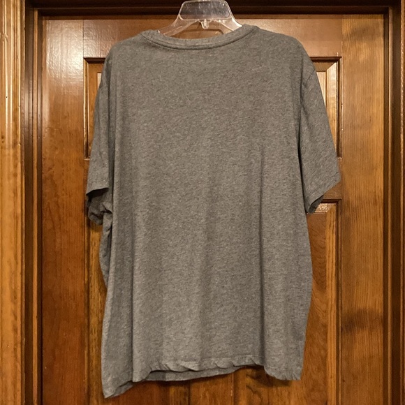 Men’s XXL “The Nike Tee” Dri-Fit Gray with Blue Swoosh - Picture 8 of 10